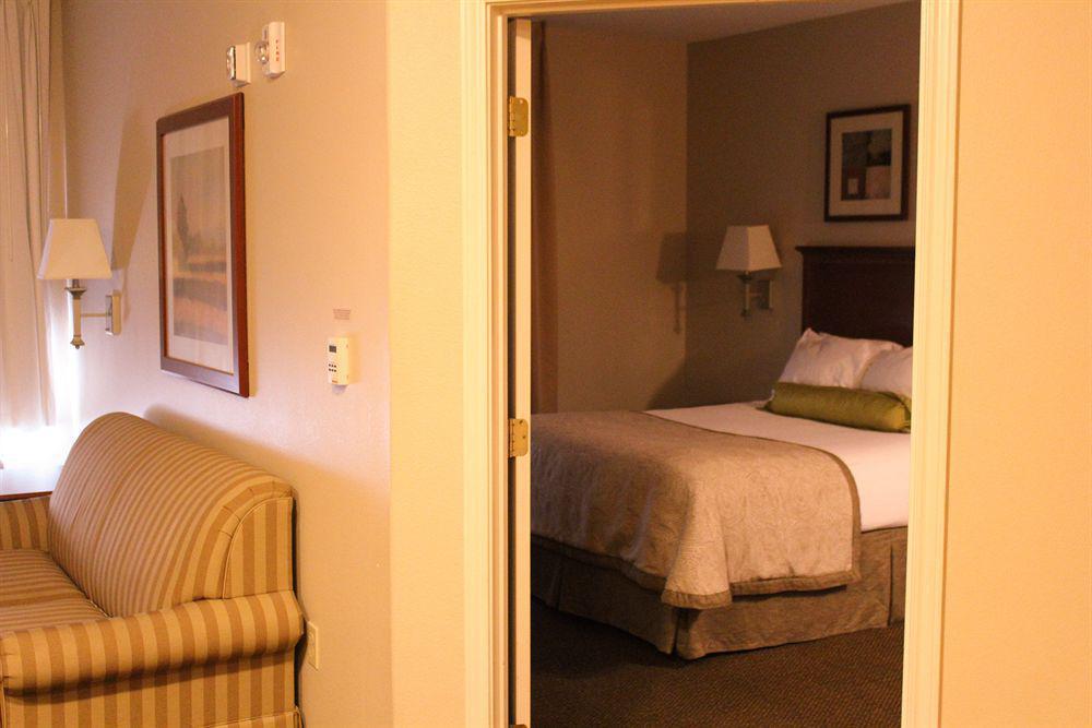 Candlewood Suites Deer Park By Ihg Ngoại thất bức ảnh